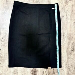 Tahari pencil skirt